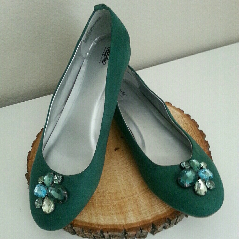Jewelled Ballet Flat
